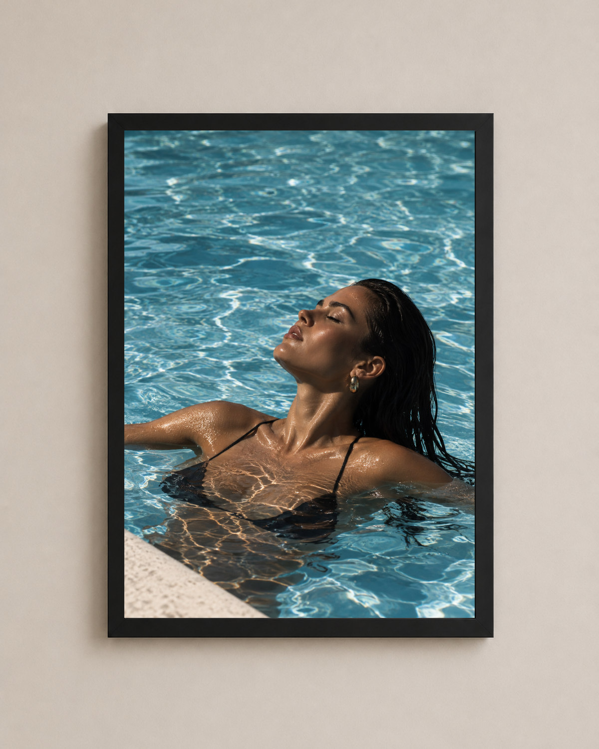 Poolside Muse Frame