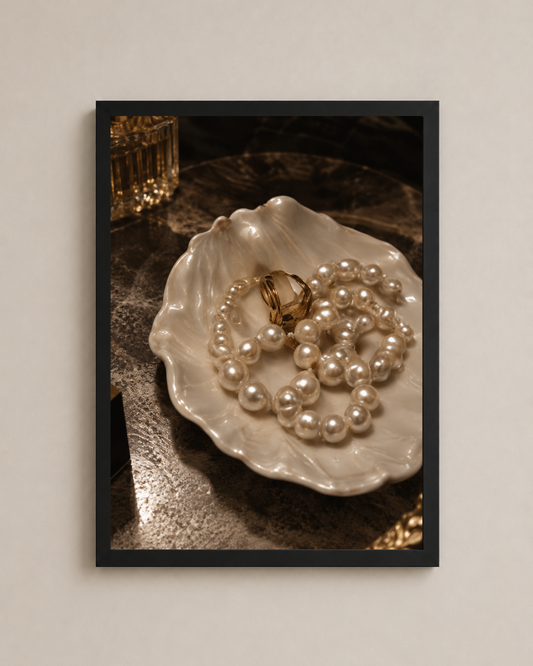 Pearl Please Frame